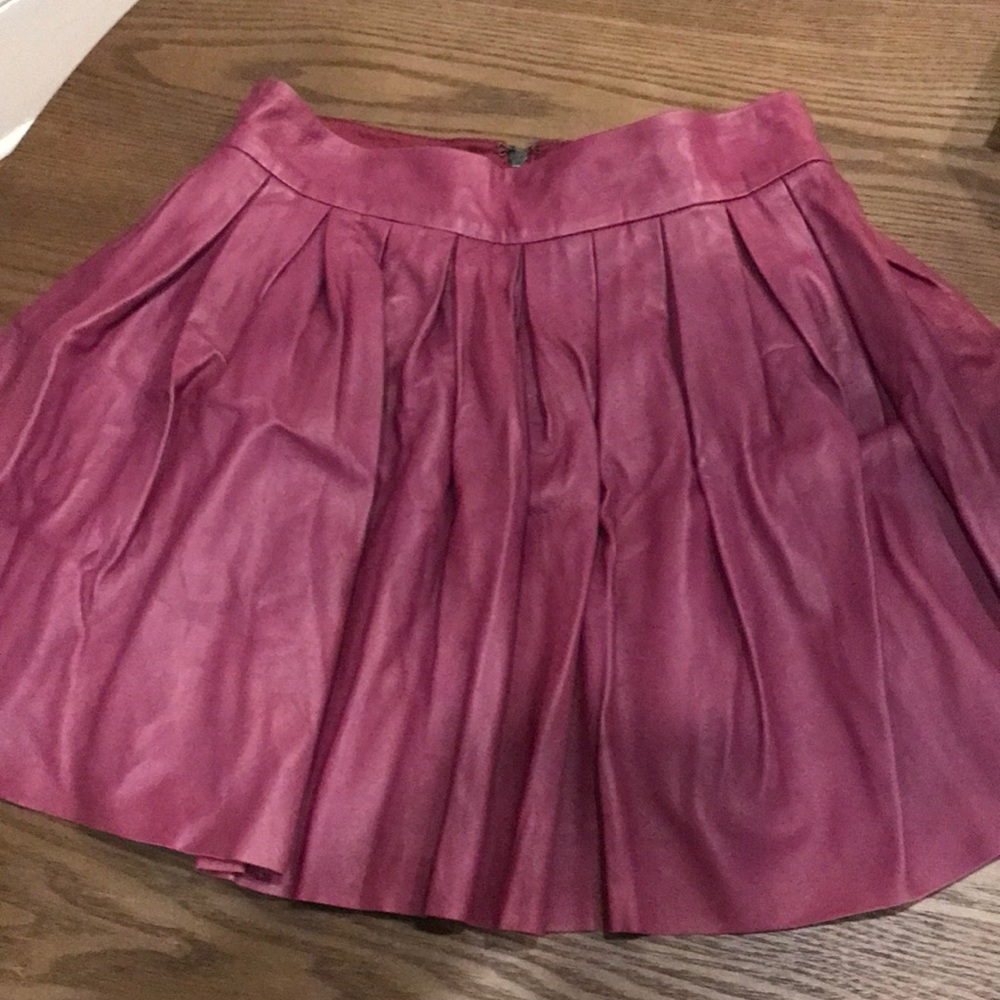 Alice & Olivia pleated leather skirt in size 2